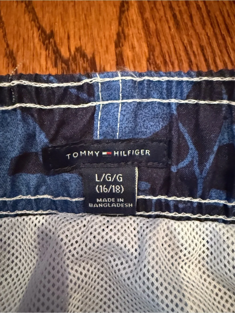 BNWT boys Tommy Hilfiger Blue Tropical Leaf Swim Trunks